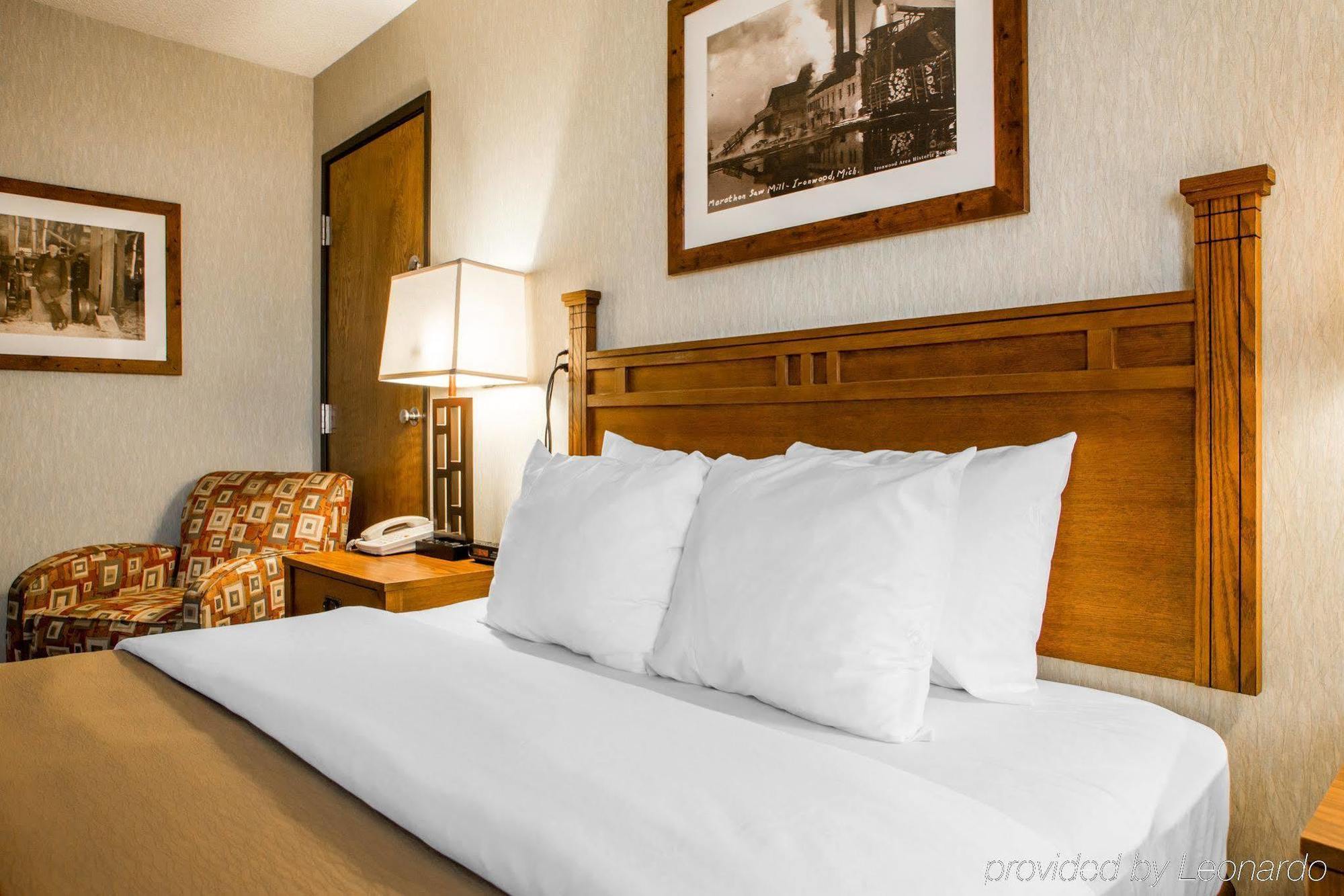 Quality Inn Ironwood Extérieur photo